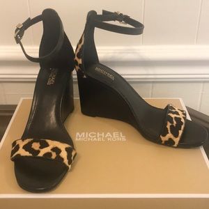 Michael KORS Fiona Wedge
